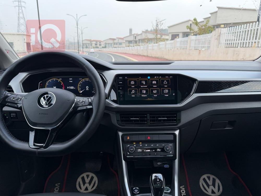 ڤۆڵکسواگن تی-کرۆس